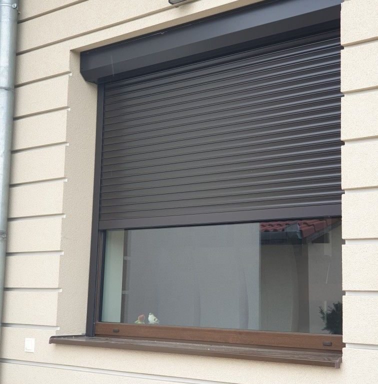 Rolling security shutters using German-engineered tubular motors